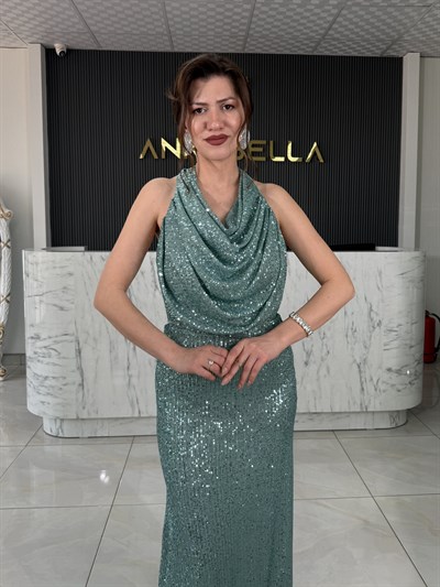 Elissa Su Yeşili Balık Abiye