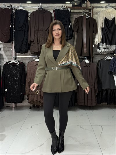 Fularlı Yeşil Blazer Ceket