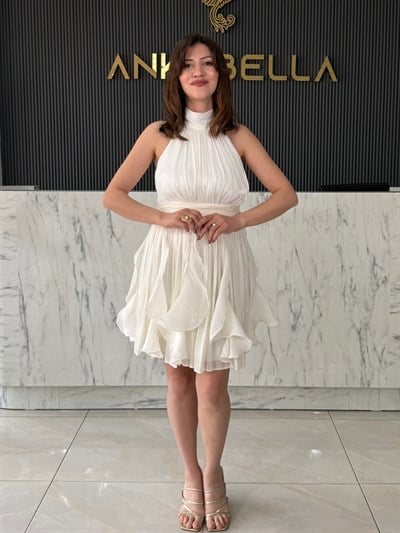 Janjan Boyundan Bağlamalı Beyaz Elbise