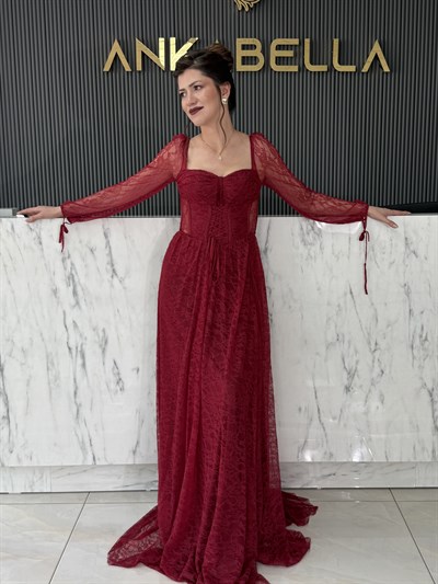 Kırmızı Gotik Abiye