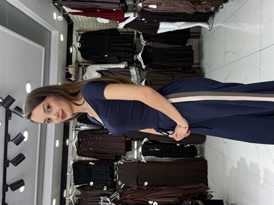 Lacivert Derin Yaka Crop Tshirt