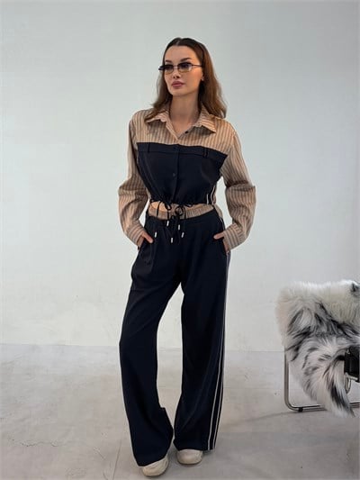 Lacivert Yan Şeritli Bel Detaylı Pantolon
