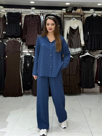 Mavi Tensel Gömlekli Takım