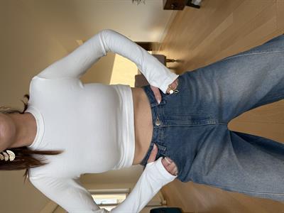 Parmak Geçirrmeli Crop Badi Beyaz