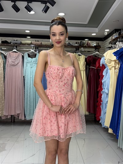 Pembe Çiçekli Pinterest Elbisesi