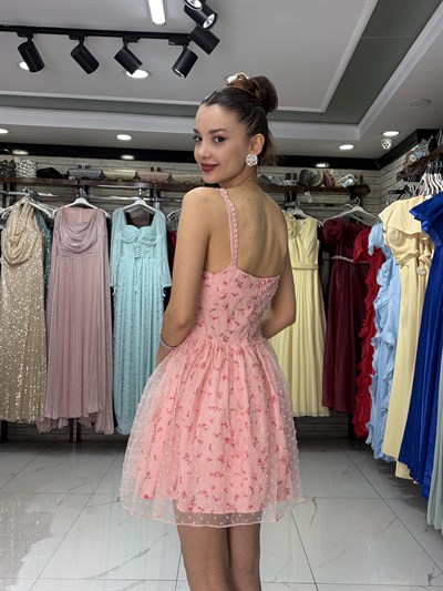 Pembe Çiçekli Pinterest Elbisesi