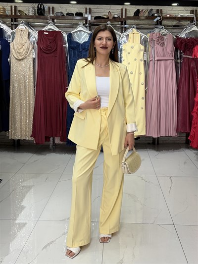 Sarı Kol Katlamalı Duble Blazer