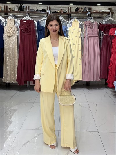 Sarı Kol Katlamalı Duble Blazer