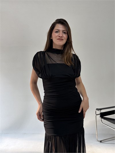 Siyah Büzgülü Tül Elbise