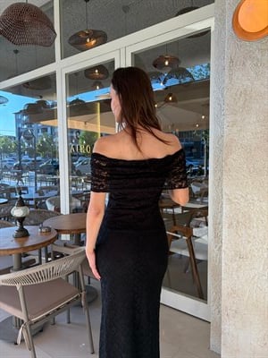 Siyah Kayık Yaka  Kolsuz  Dantel Elbise
