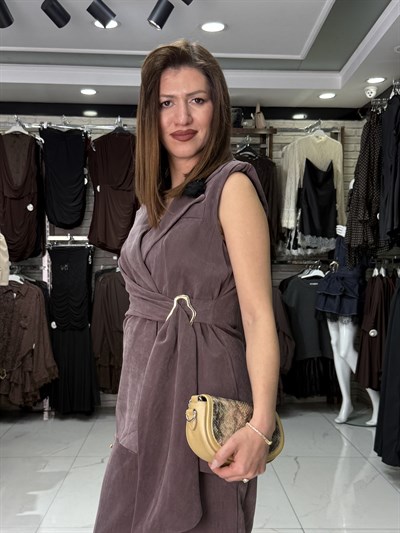 Toka Detaylı Koyu Vizon Takım