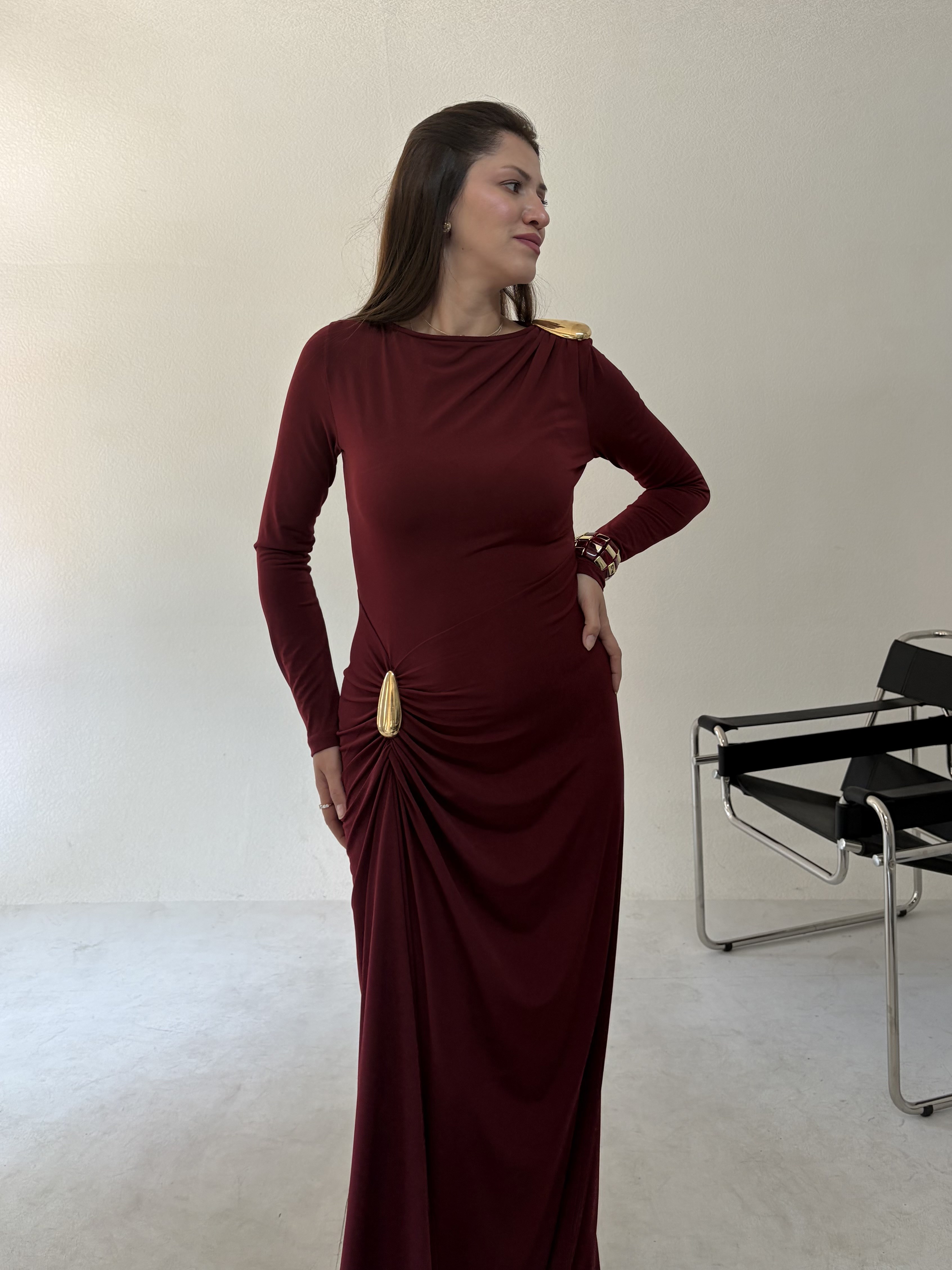 Bordo Büzgülü Omuz Tokalı Tül Elbise · 5