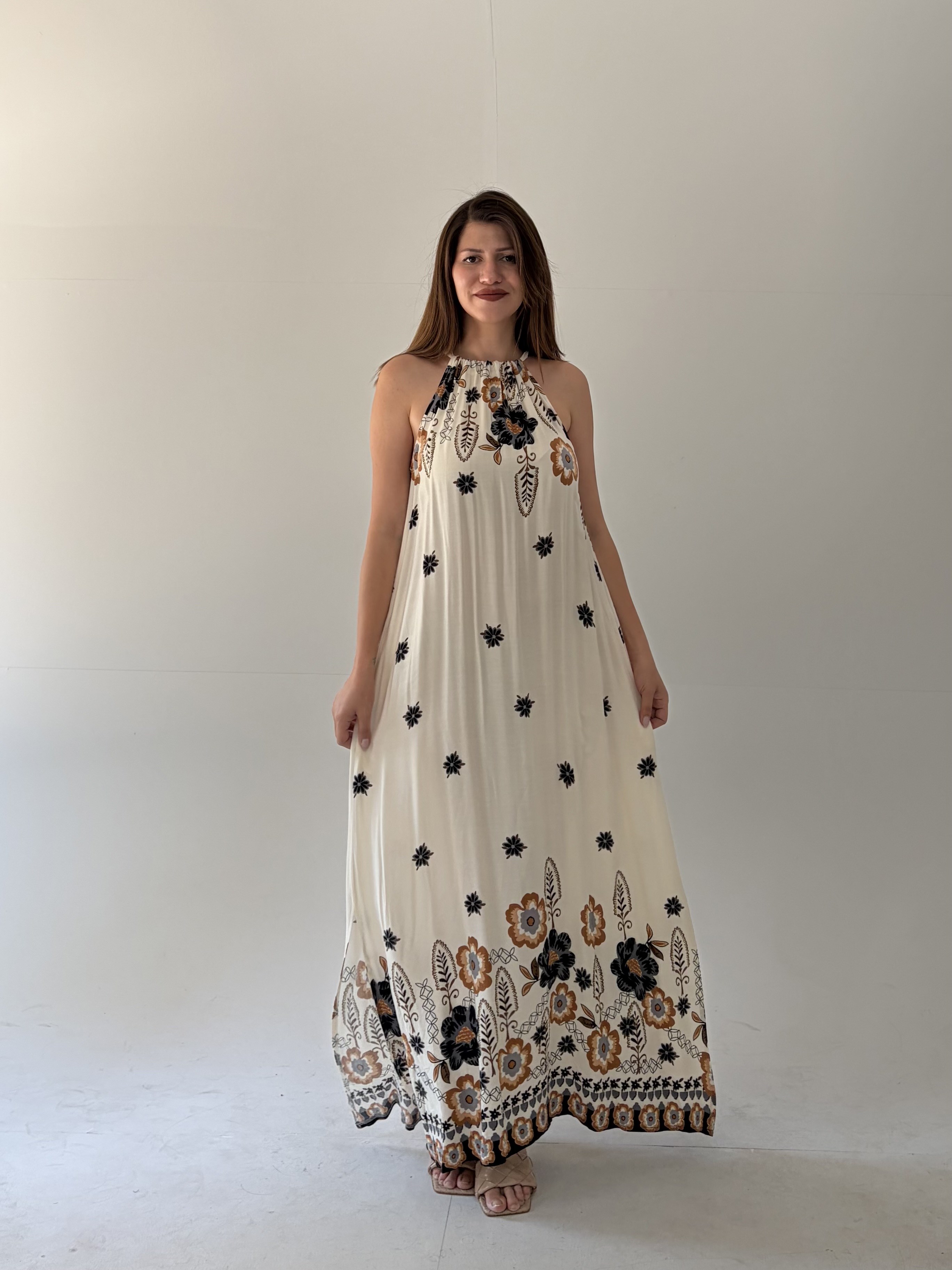 Çok Renkli Halter Yaka Motif Desenli Elbise
