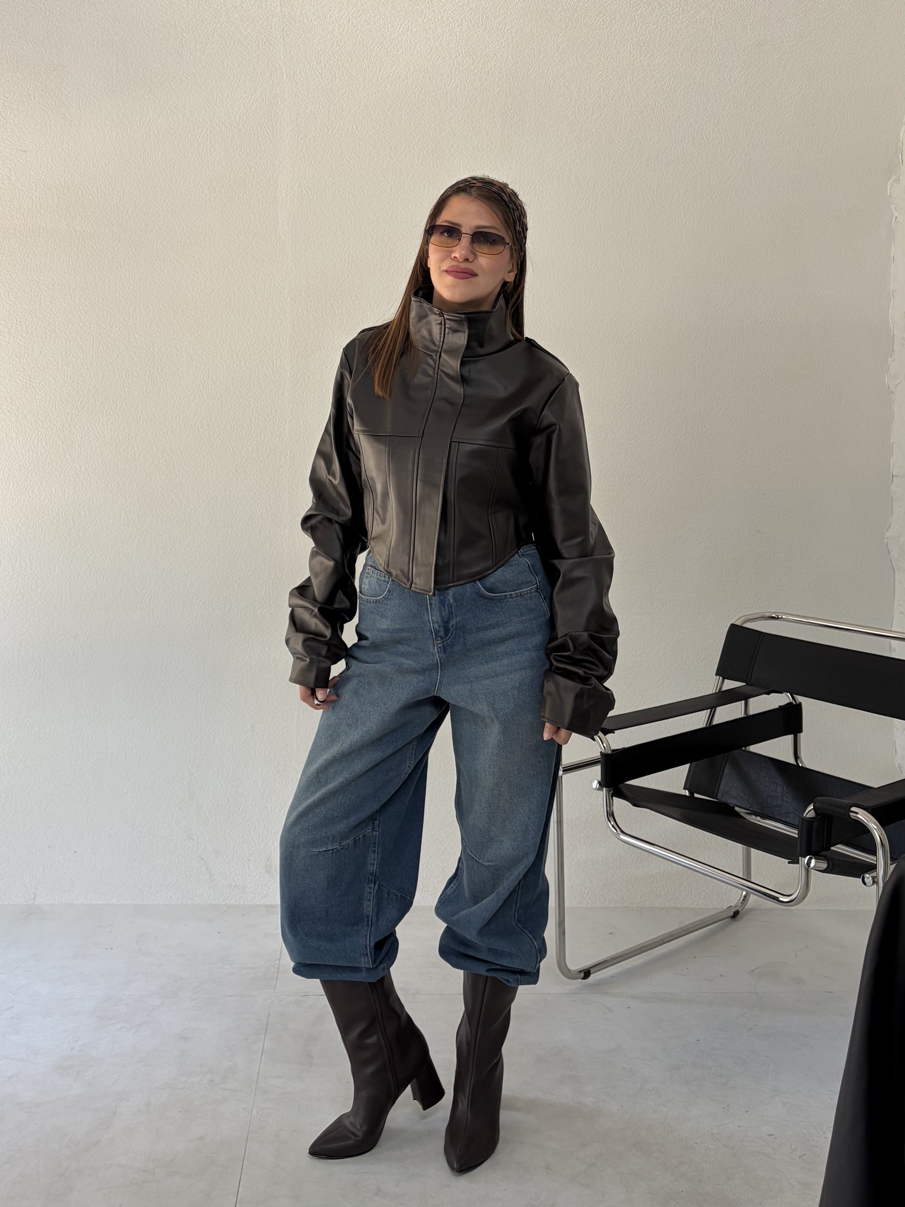 Kahve Cup Detay Crop Deri Ceket · 2