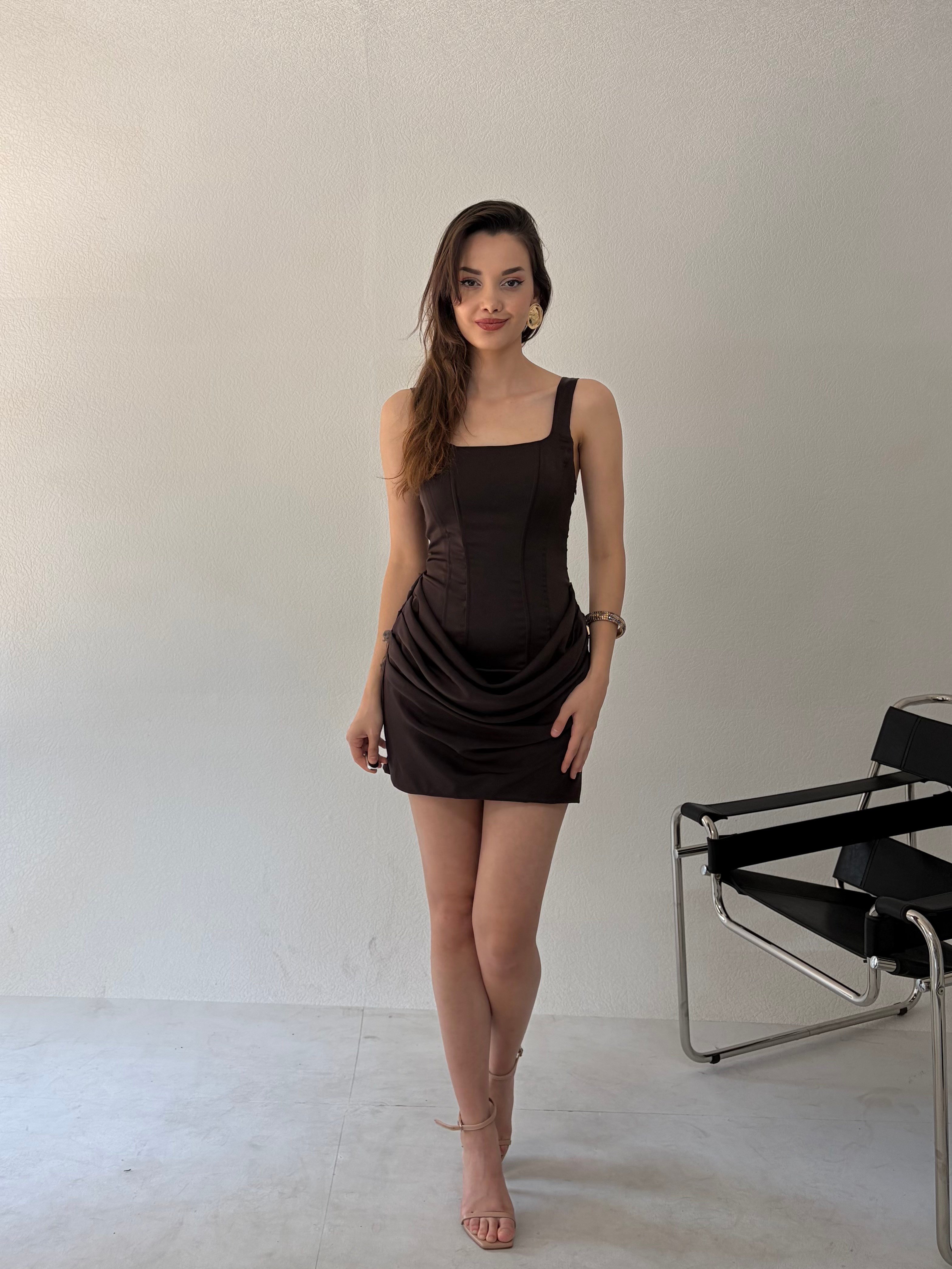 Kahve Saten Kısa Bel Detay Elbise