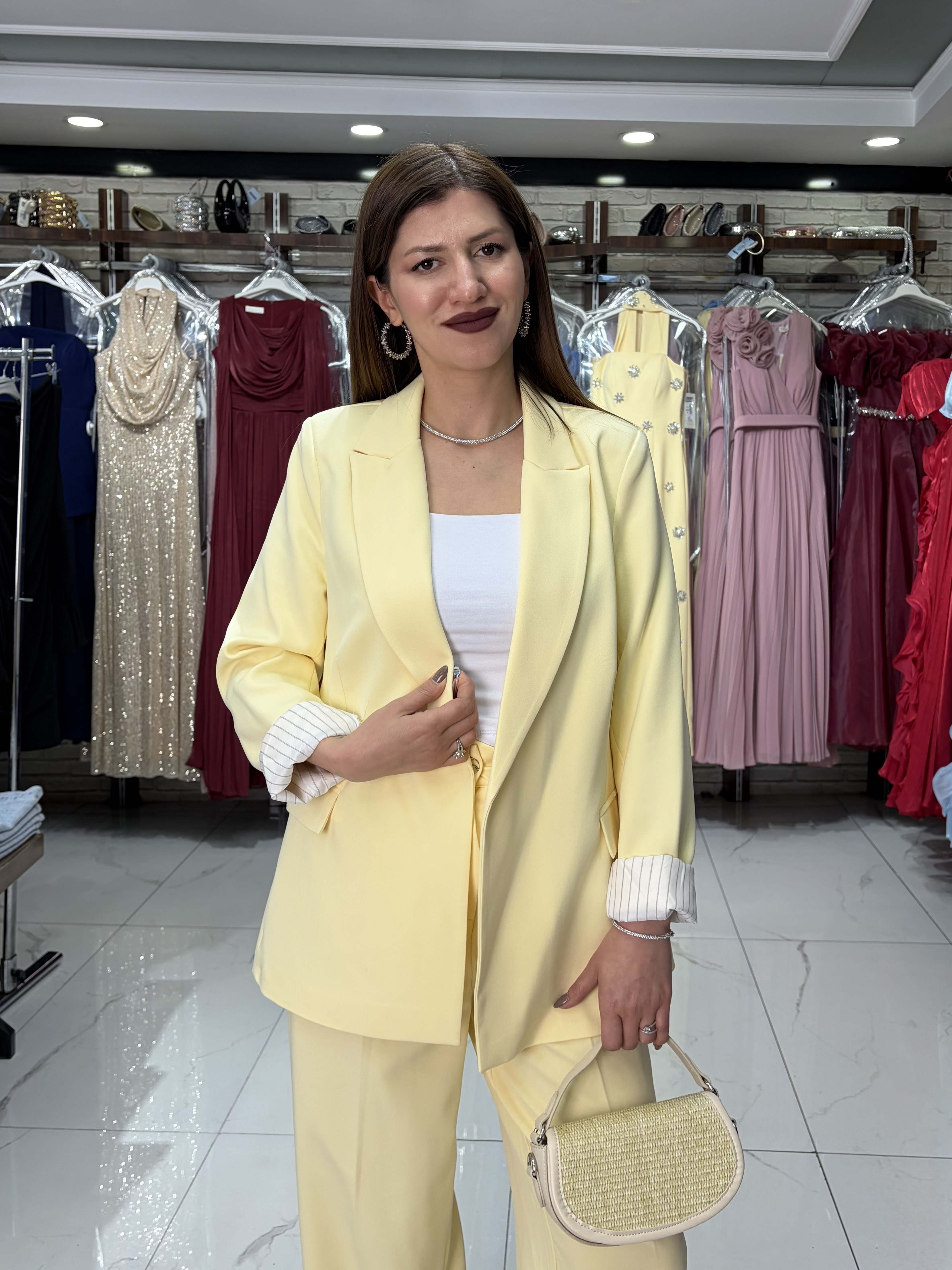 Sarı Kol Katlamalı Duble Blazer · 7