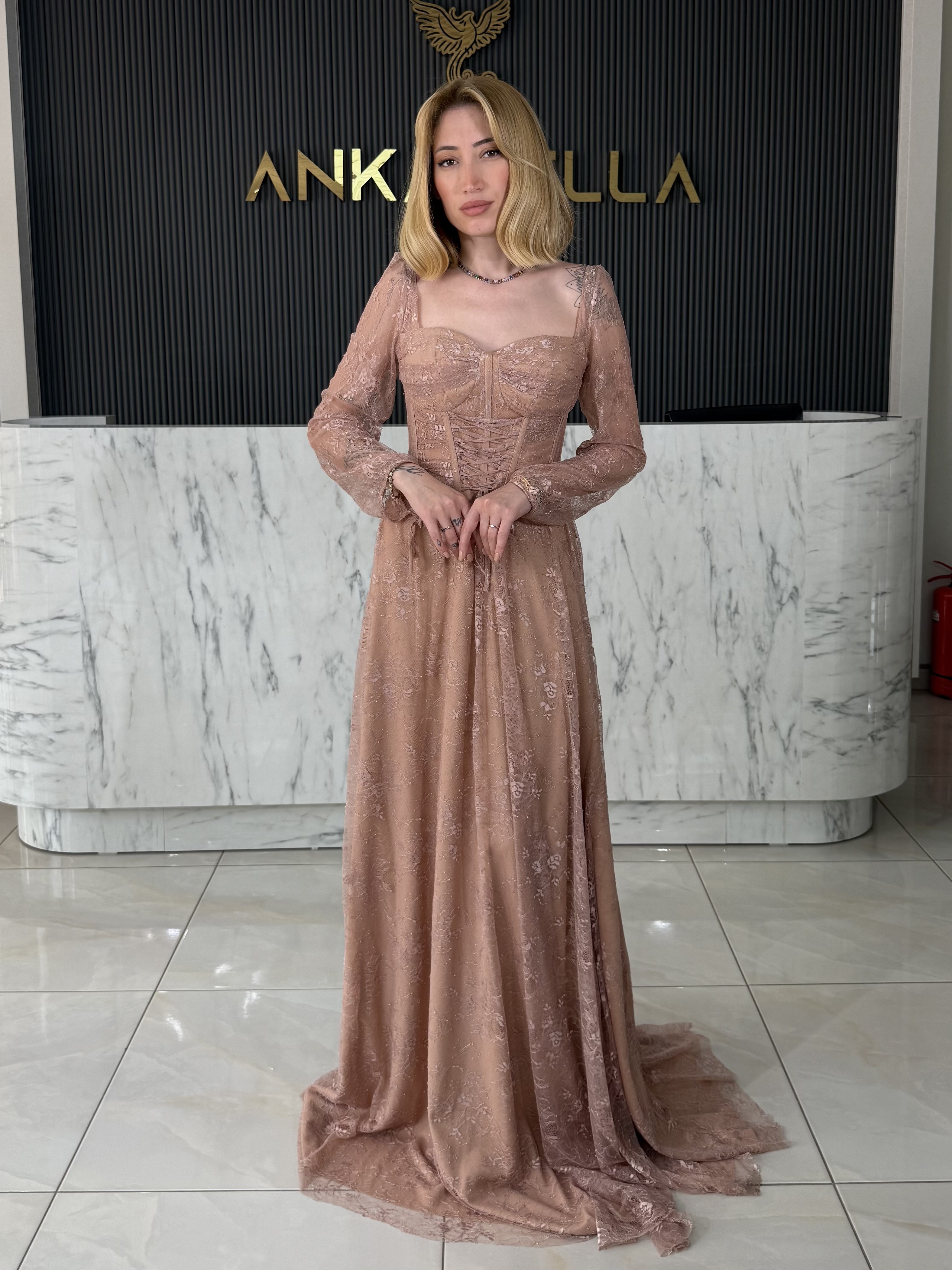 Somon Gotik Abiye · 4