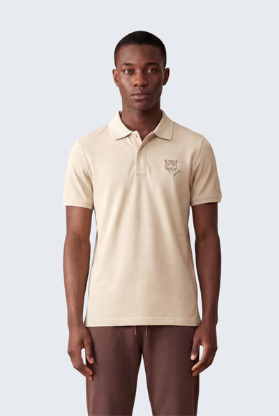 Kontür Jaguar Nakış Detaylı Slim Fit Erkek Polo Yaka Sütlü Kahve T-Shirt