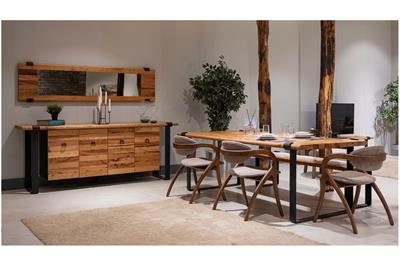 SARA YEMEK ODASI TAKIMI