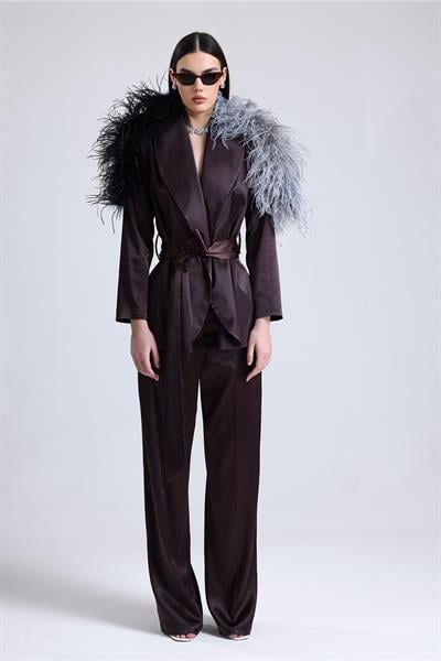 Satin Ember Omuzu Tüylü Takım