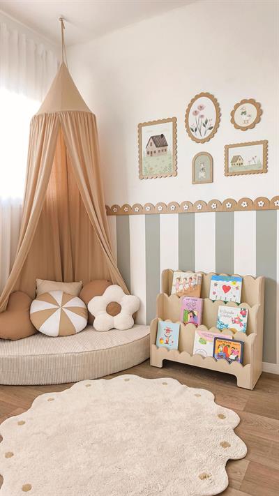( PP-26) Bebek & Çocuk Odası Ahşap Dalgalı Bordür 3mm Kabartmalı Yapışkanlı Çiçek Motifli