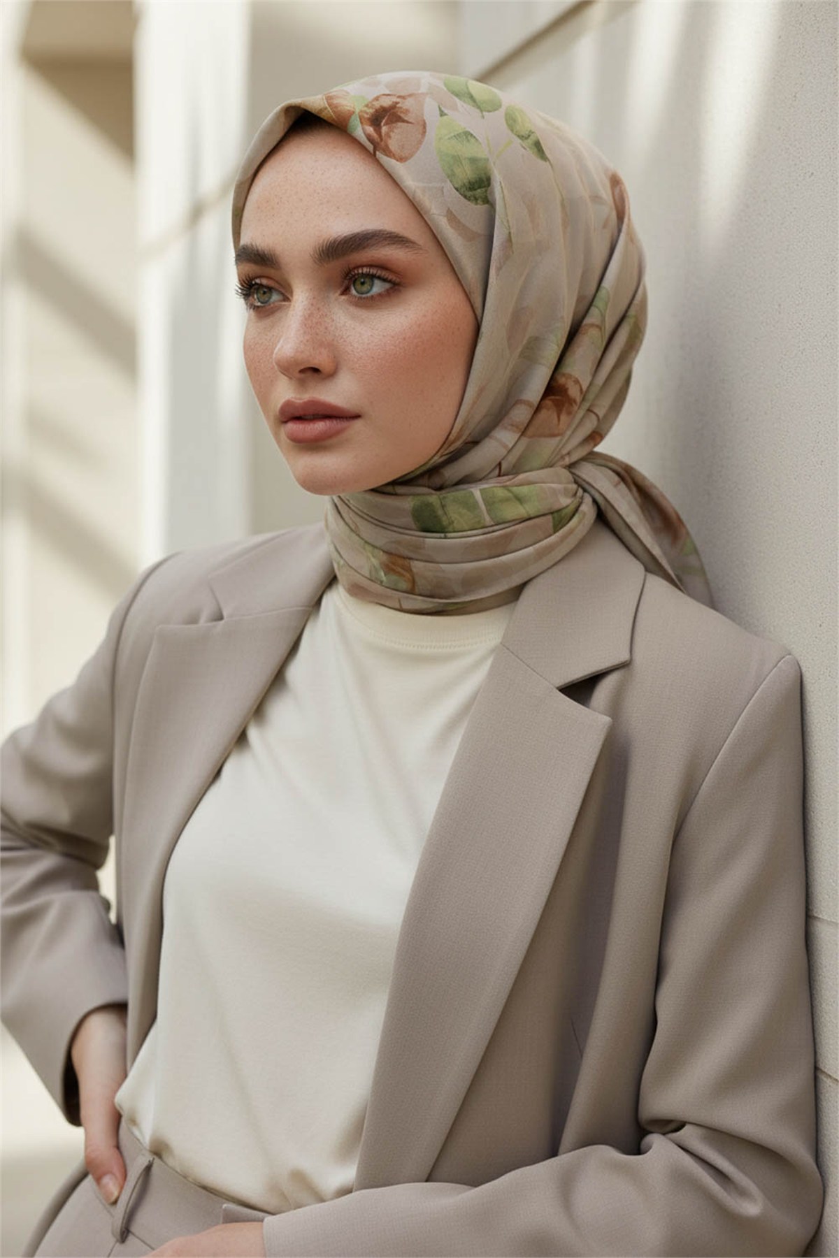 KREP SONBAHAR DESENLİ HAKİ YEŞİLİ RENKLİ 75X195 KIRIŞMAZ ŞAL