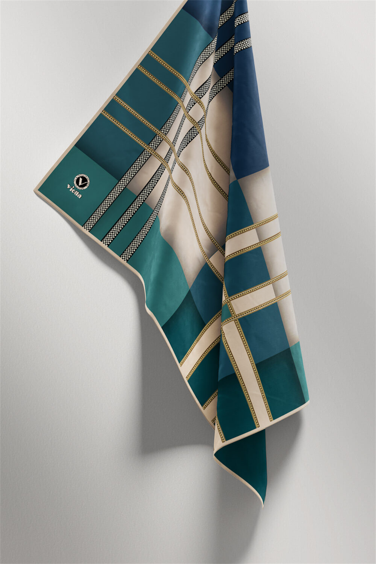 Twill Geometrik Desenli Petrol Yeşili - İndigo Renkli 90x90 Eşarp (İpek İçermez) Kenar Dikiş Şekli El Dikişli
