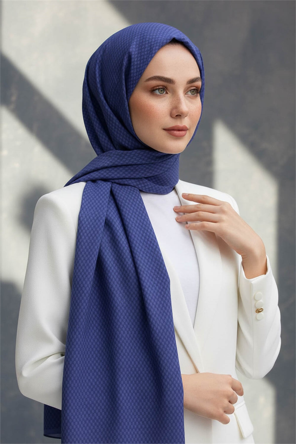 KREP HASIR DESENLİ İNDİGO RENKLİ 75X195 KIRIŞMAZ ŞAL