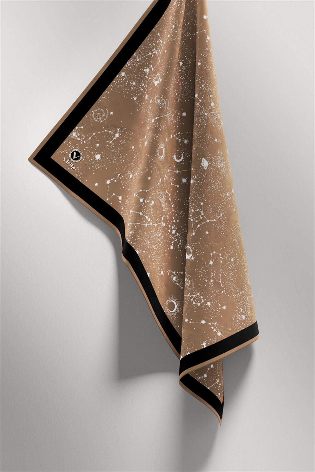Twill Galaksi Desenli Bej Renkli 90x90 Eşarp (İpek İçermez) Kenar Dikiş Şekli El Dikişli
