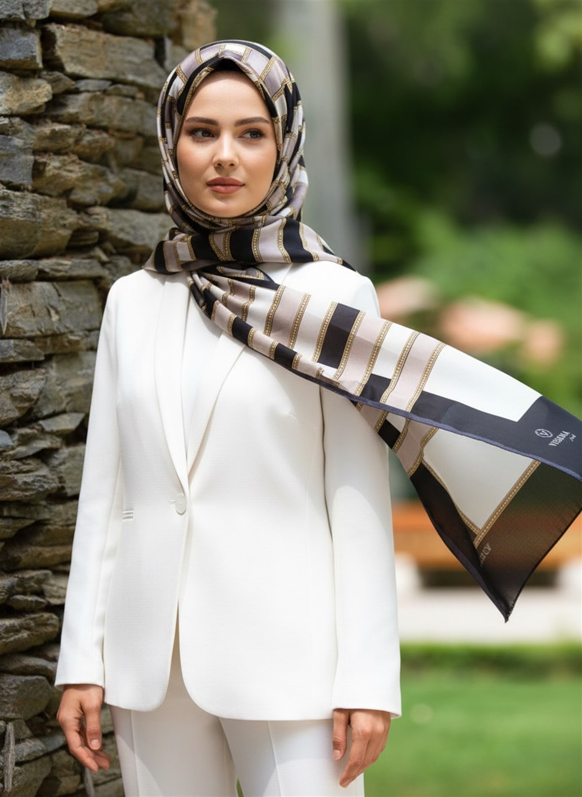 %100 Saf İpek Şal İnce Saten Vual Dokuma Kemer Desenli Siyah - Vizon Renkli 90x210 Şal