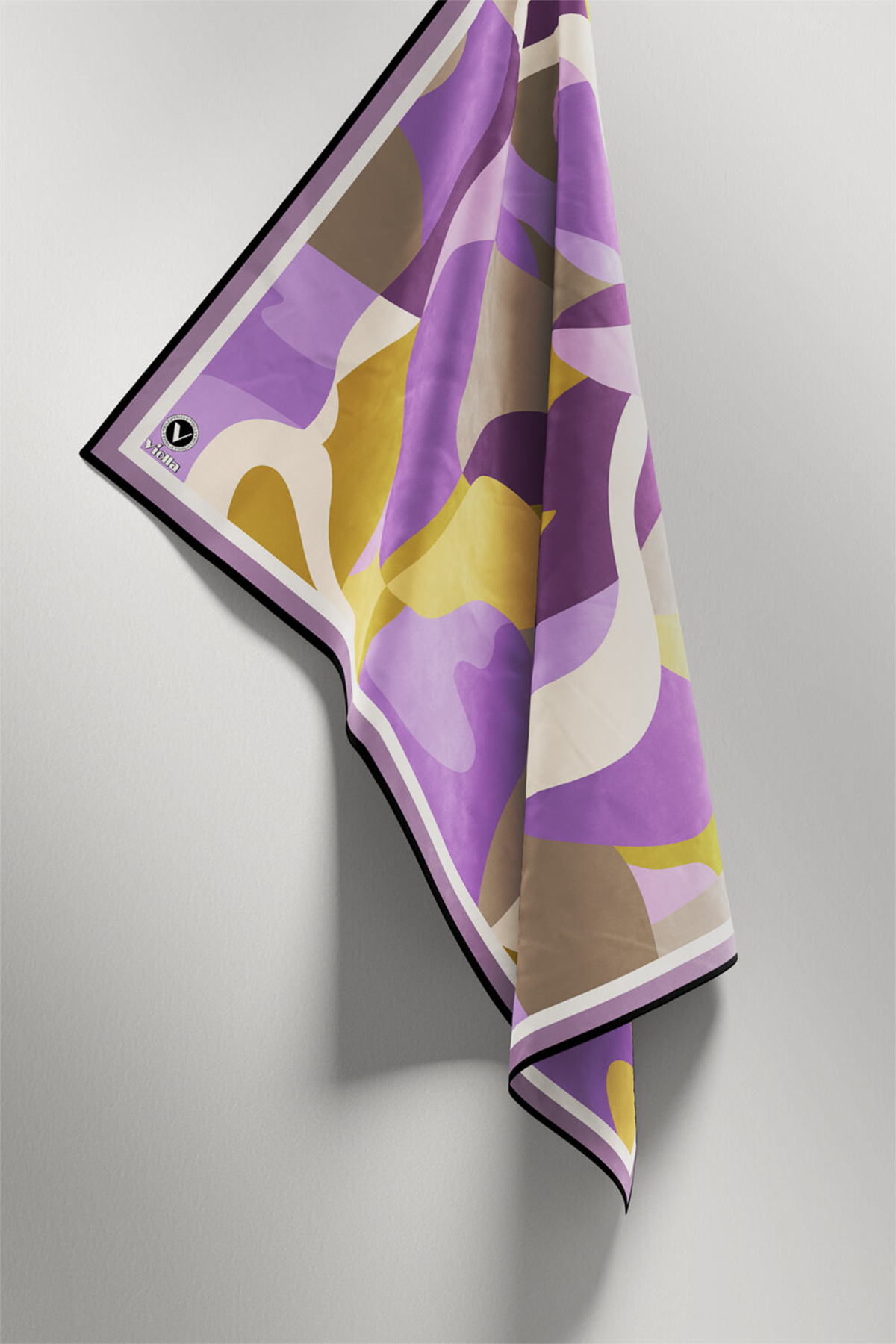 Twill Sulu Boyalı Çiçek Desenli Mor Renkli 90x90 Eşarp (İpek İçermez) Dikim Şekli : El Dikişi