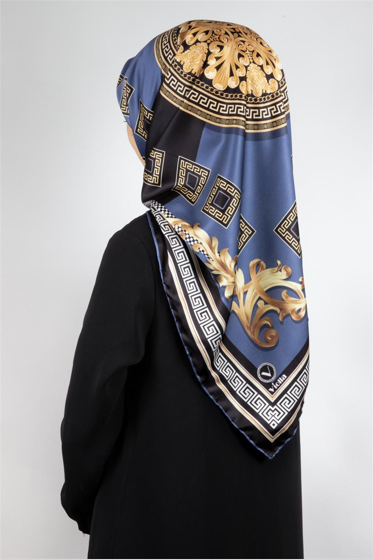 Twill Barok Desenli İndigo Renkli 90x90 Eşarp (İpek İçermez) Kenar Dikiş Şekli El Dikişli