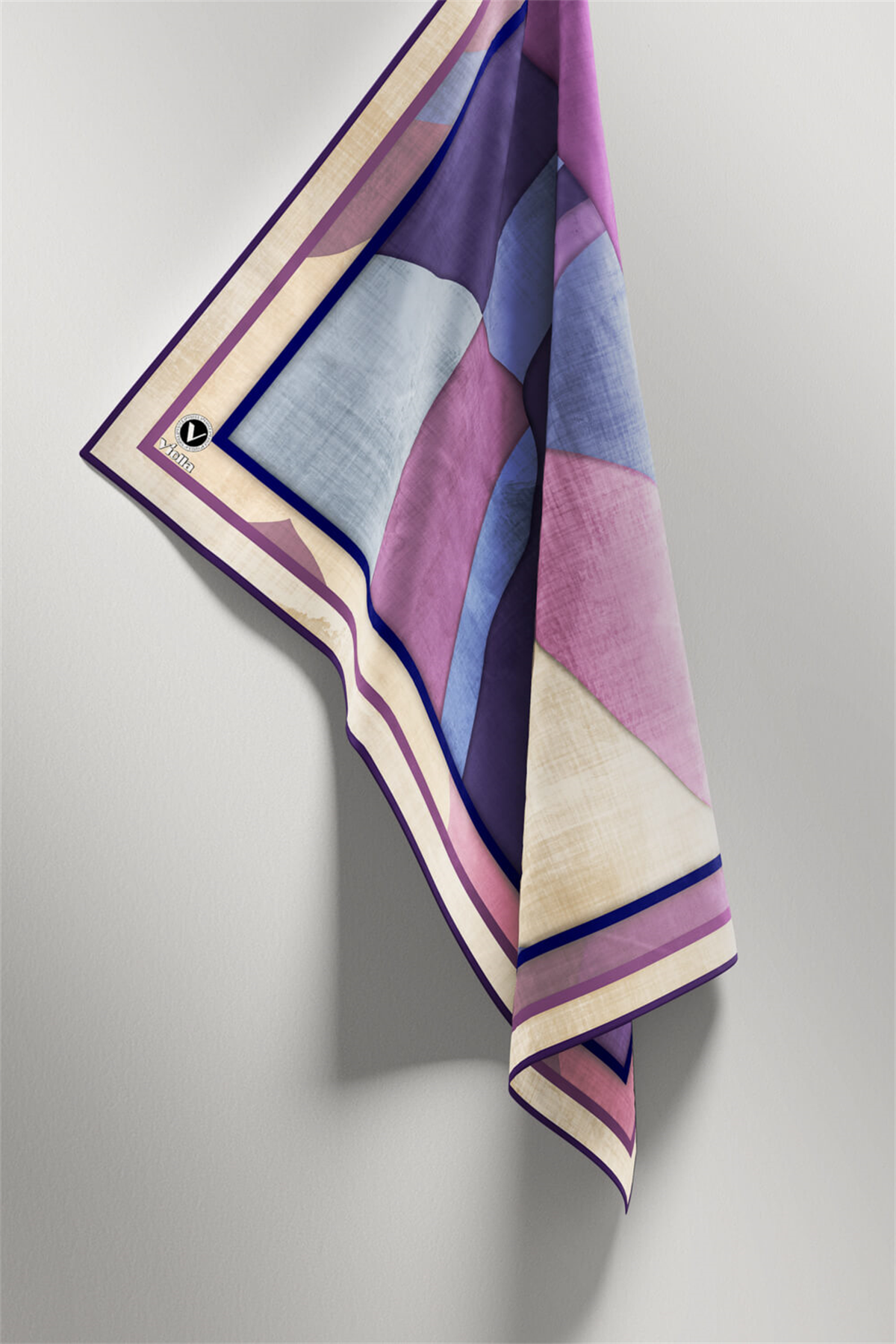 Twill Geometrik Desenli Mor Renkli 90x90 Eşarp (İpek İçermez) Kenar Dikiş Şekli El Dikişli