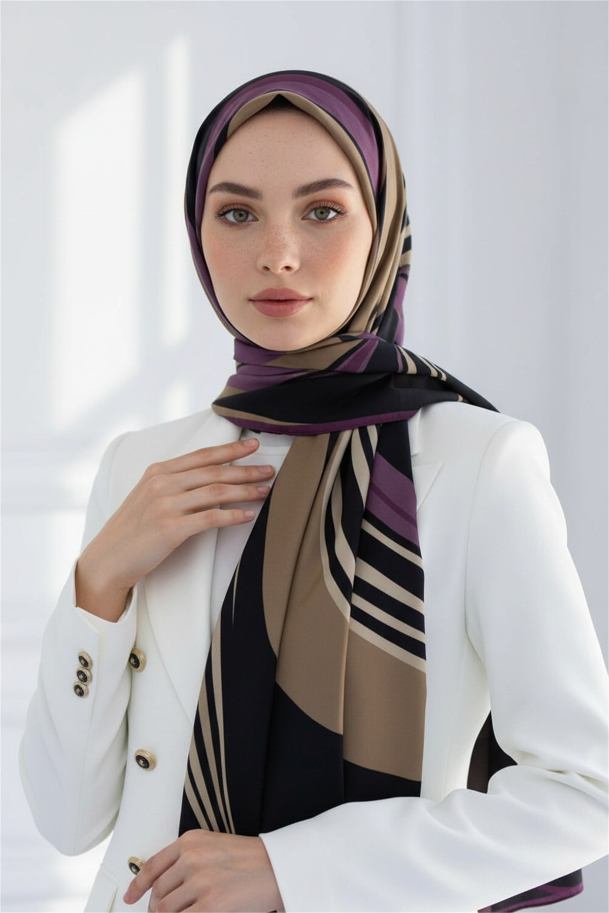 KREP GEOMETRİK DESENLİ BEJ RENKLİ 75X195 KIRIŞMAZ ŞAL
