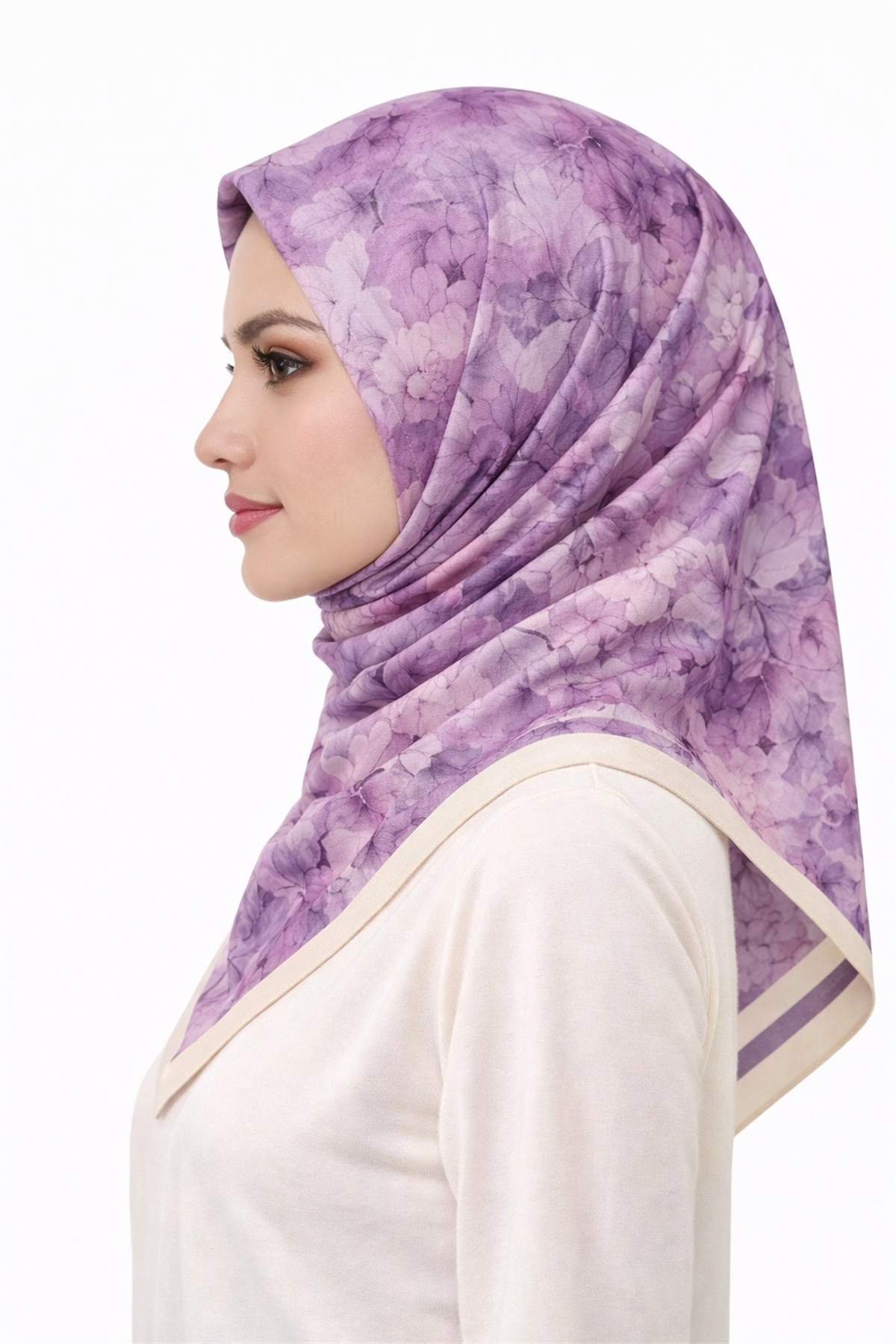 Kristal Batik Çiçek Desenli Lila Renkli 90x90 Eşarp (İpek İçermez) Kenar Dikiş Şekli El Dikişli