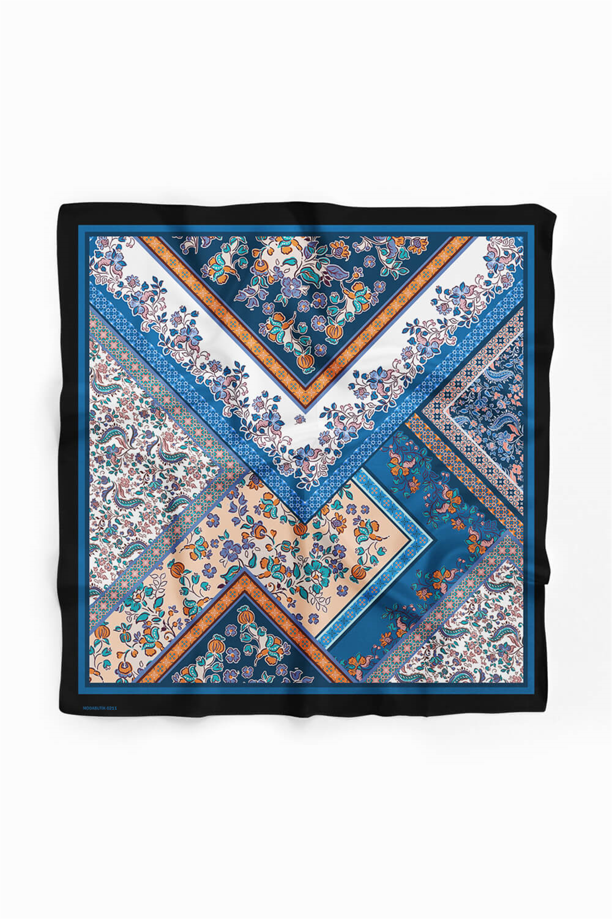 E114 Kadın Patchwork Desenli Bandana 50x50 Mavi DG0211-22