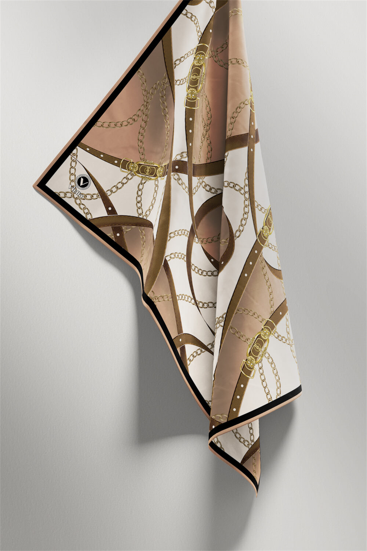 Twill Kemer ve Zincir Desenli Somon Renkli 90x90 Eşarp (İpek İçermez) Kenar Dikiş Şekli El Dikişli