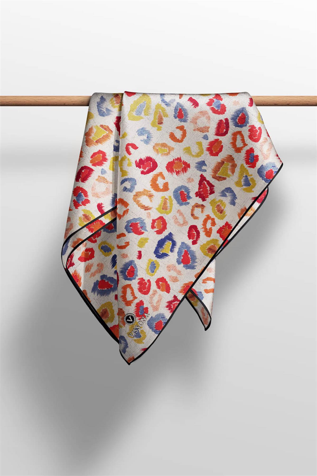 %100 Twill İpek Renkli Leopar Desenli Turuncu - Sarı Renkli 90x90 Eşarp Kenar Dikiş Şekli El Dikişli