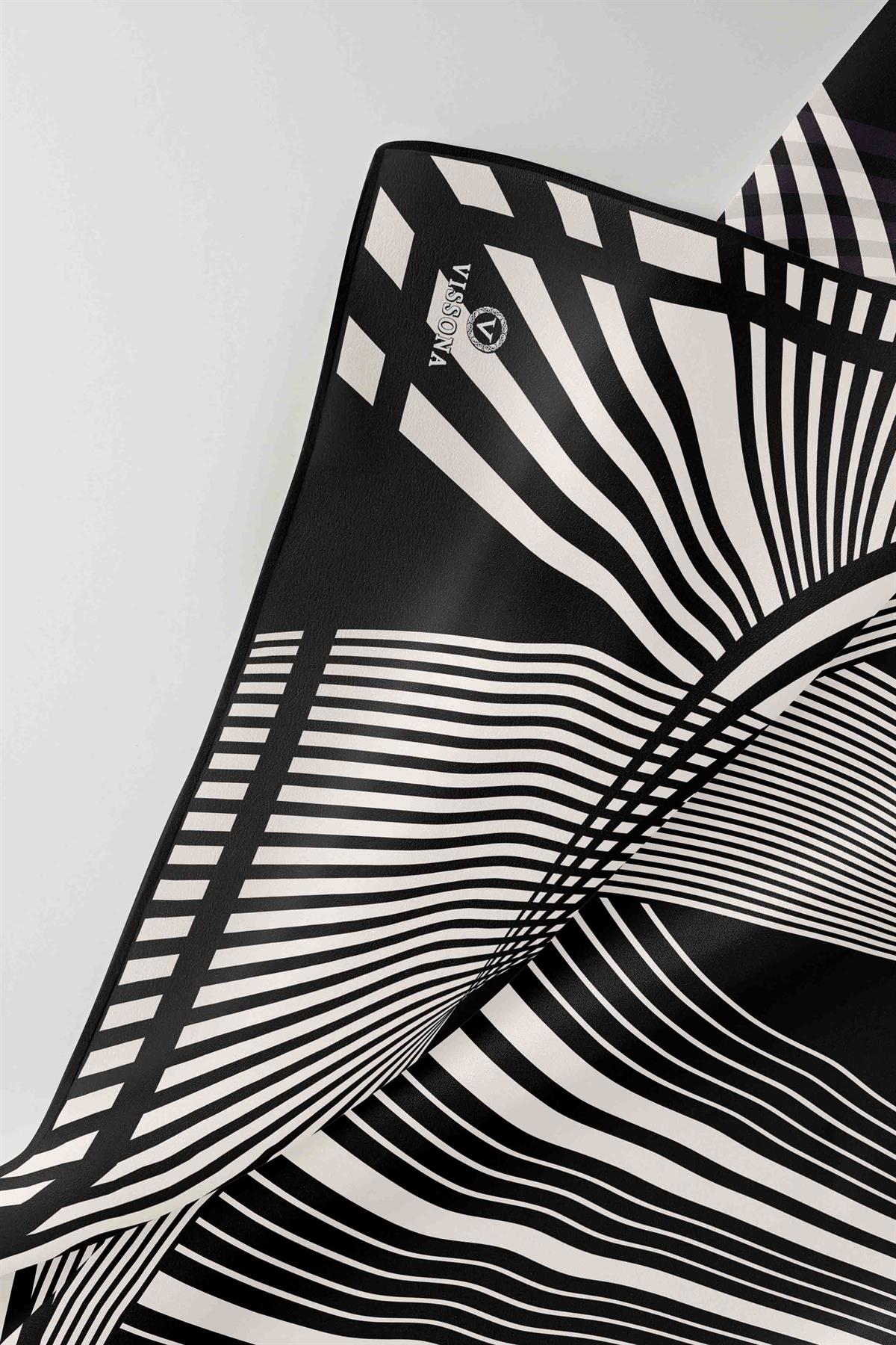 %100 Twill İpek Çizgili Desenli Siyah - Krem Renkli 90x90 Eşarp Dikim Şekli : El Dikişi