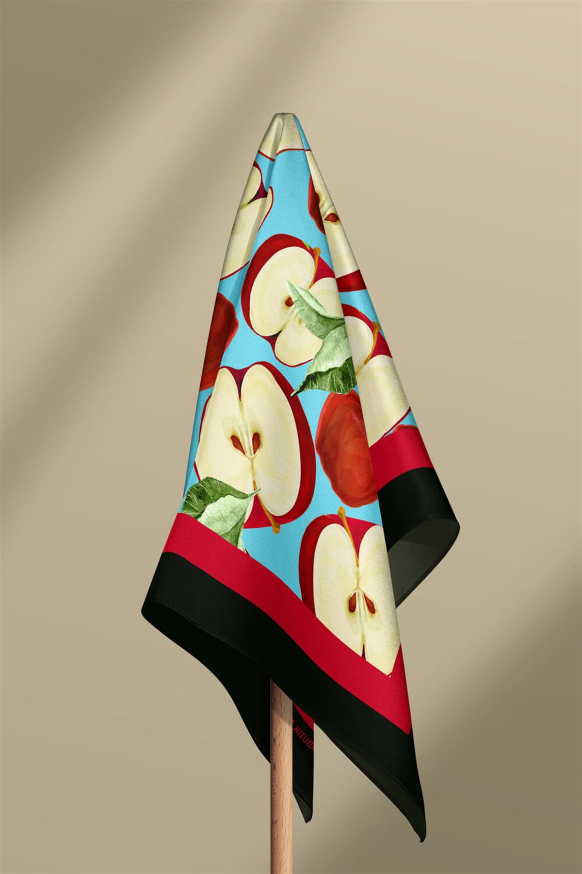 Violla G65 Kadın Kırmızı Krem Apple Desenli 50x50 Bandana HYL DG01058-22