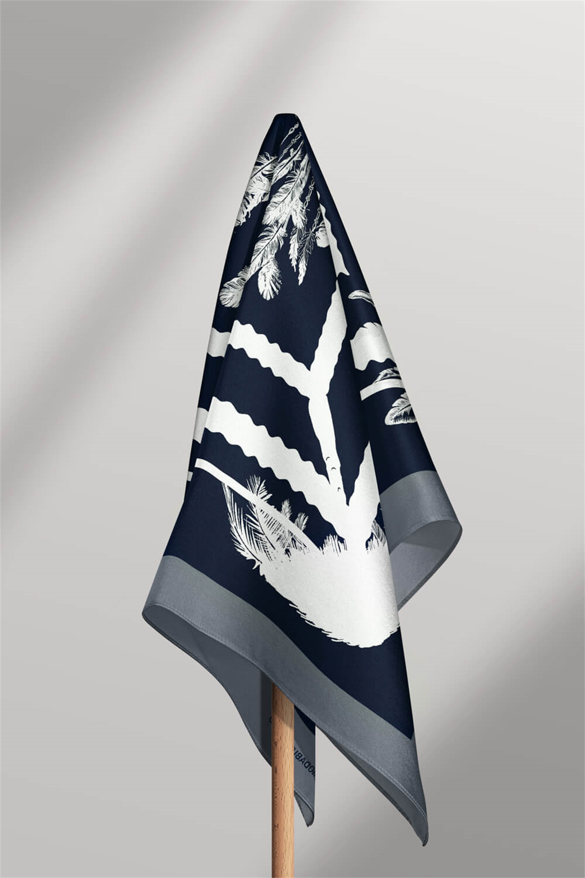 D50 Kadın Etnik Desenli Bandana 50x50 Lacivert DG0229-22 Snz