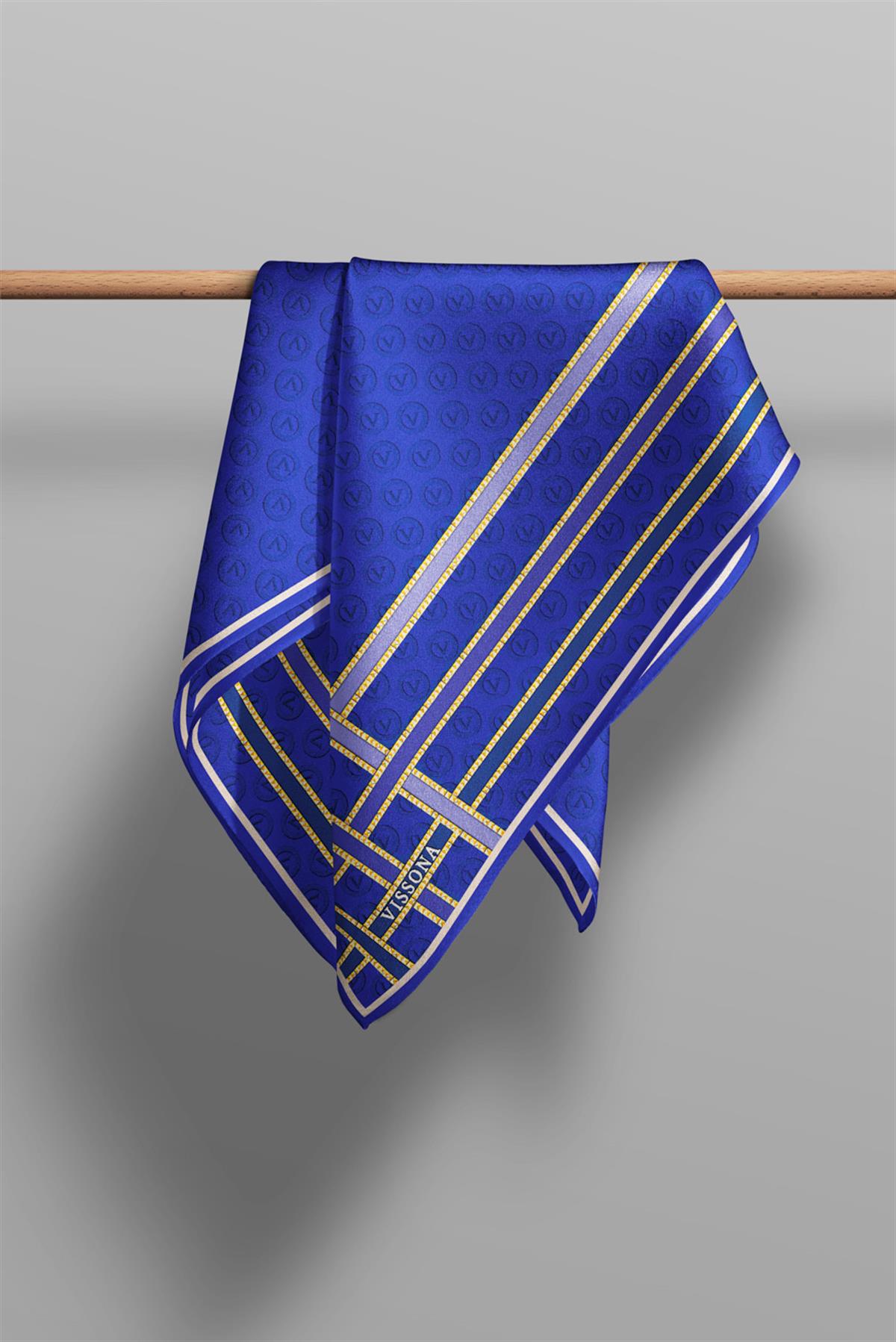 %100 Twill İpek Monogram Desenli Saks - Lacivert Renkli 90x90 Eşarp Dikim Şekli : El Dikişi