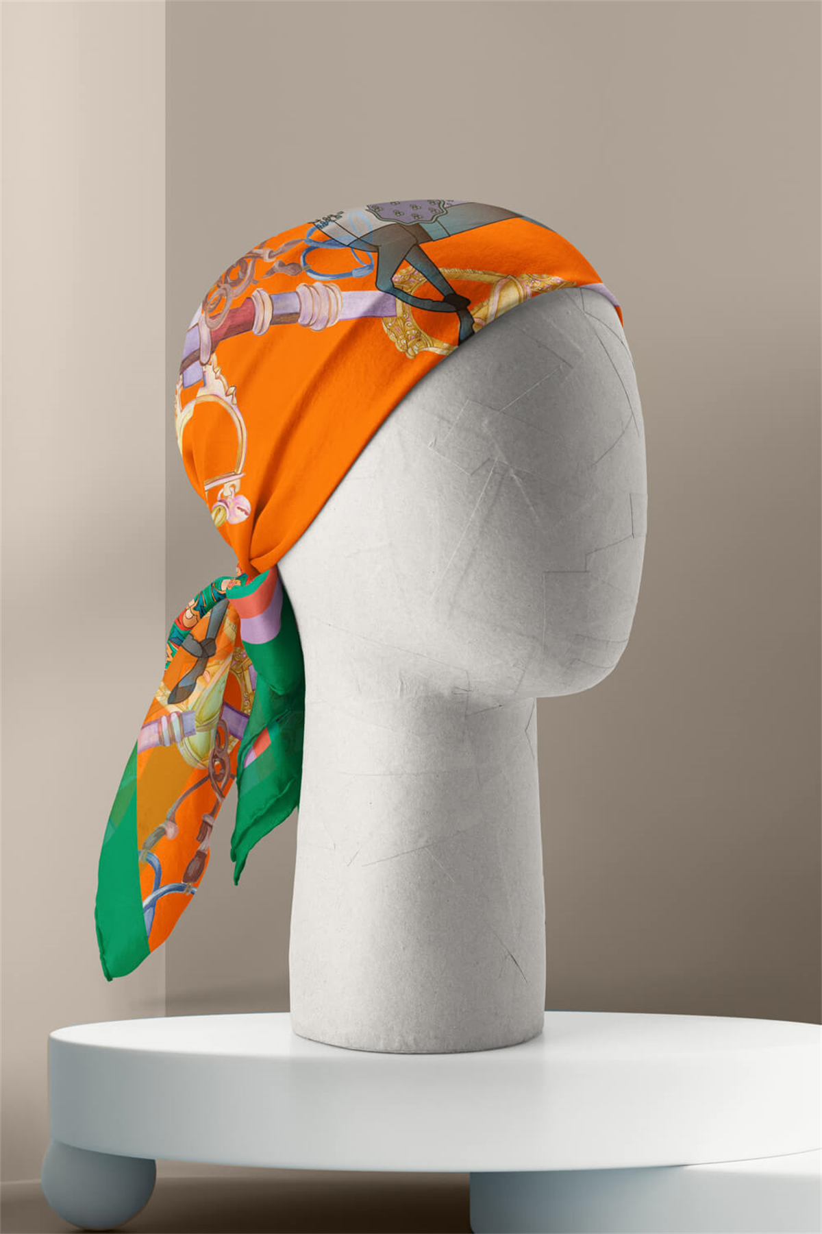 MODERN HORSE  SOYUT TASARIMLI BANDANA DG12108