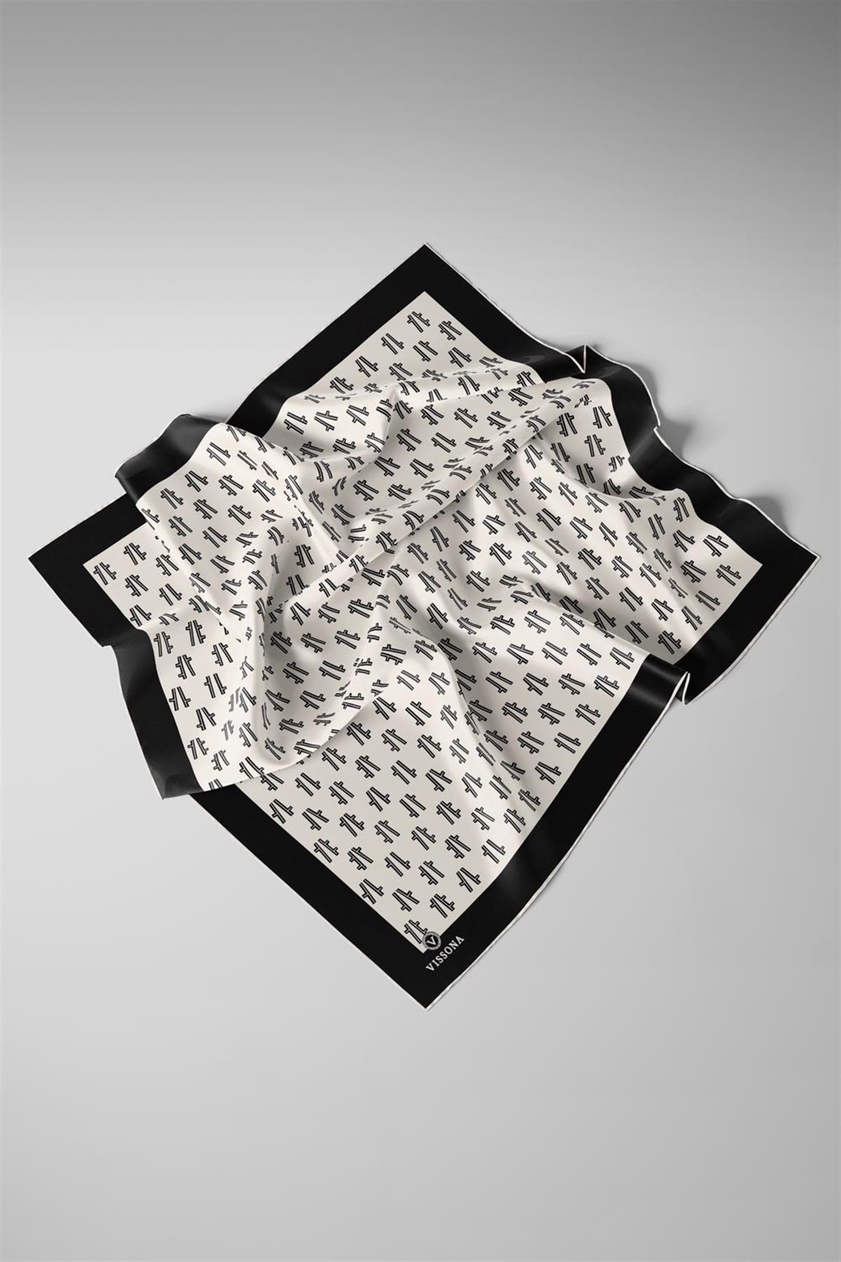 % 57 İPEK % 43 VİSKON Twill İpek Geometrik Desenli Krem - Siyah Renkli 90x90 Eşarp Dikim Şekli : El Dikişi