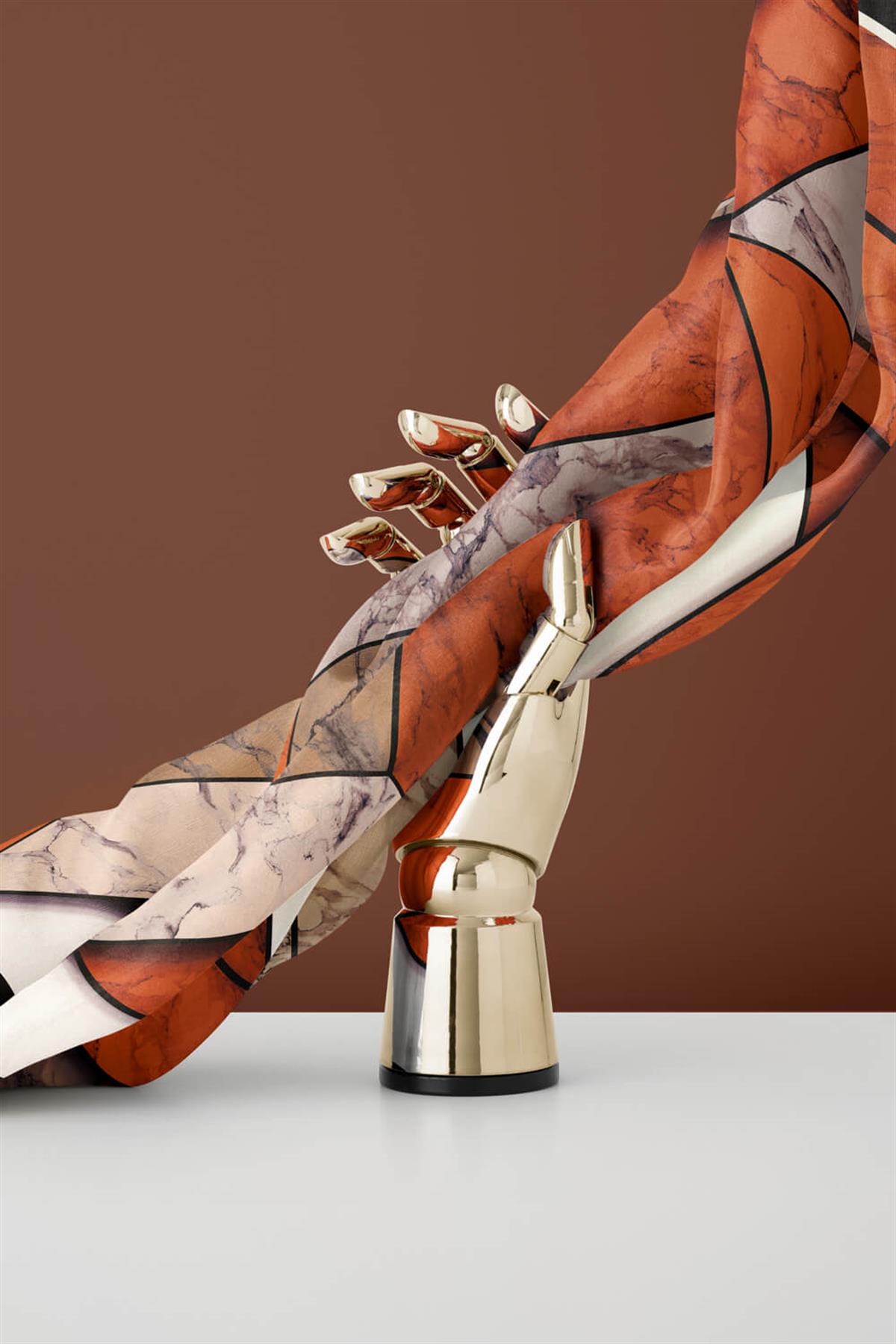 %100 Twill İpek Mermer Desenli Taba - Bej Renkli 90x90 Eşarp Dikim Şekli : El Dikişi