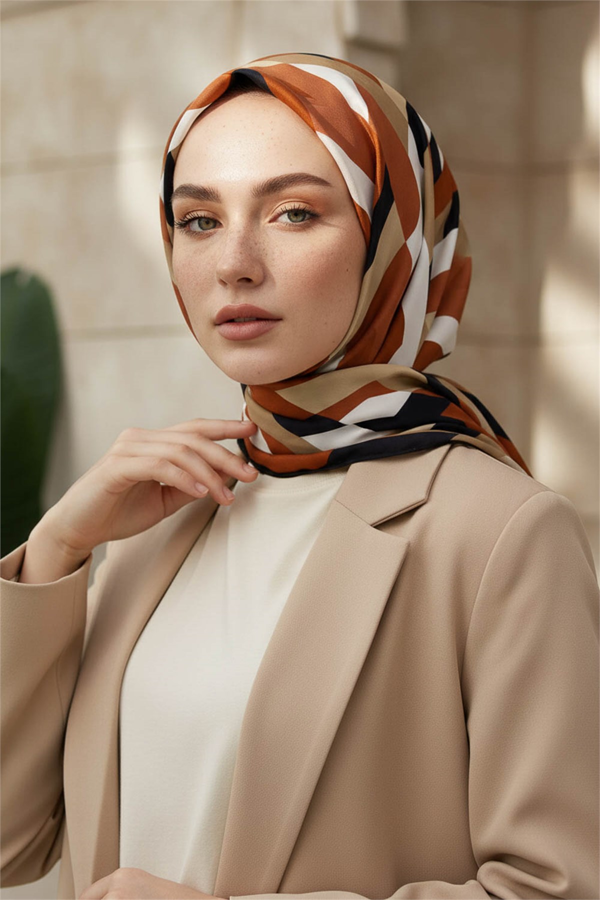 KREP GEOMETRİK DESENLİ TABA RENKLİ 75X195 KIRIŞMAZ ŞAL