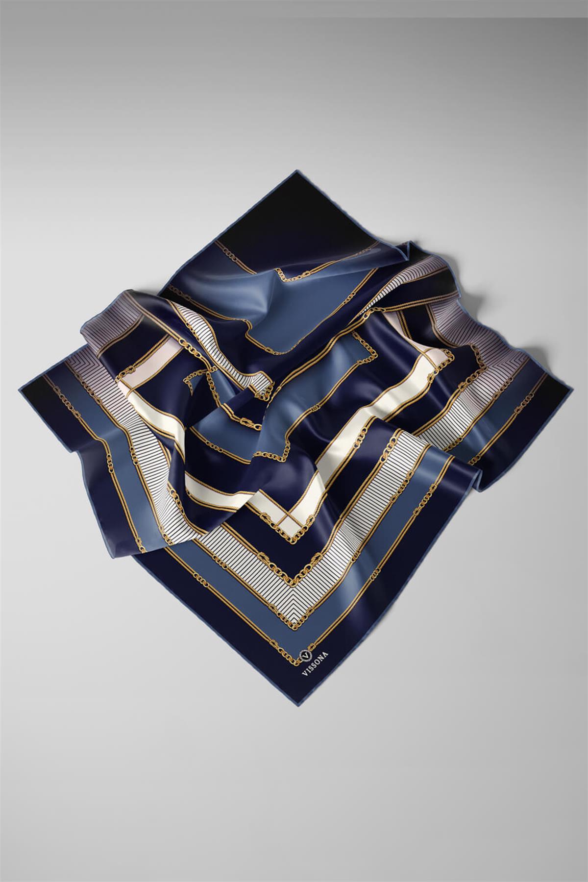 %100 Twill İpek Zincir Detaylı Geometrik Desenli Lacivert - İndigo Renkli 90x90 Eşarp Dikim Şekli : El Dikişi