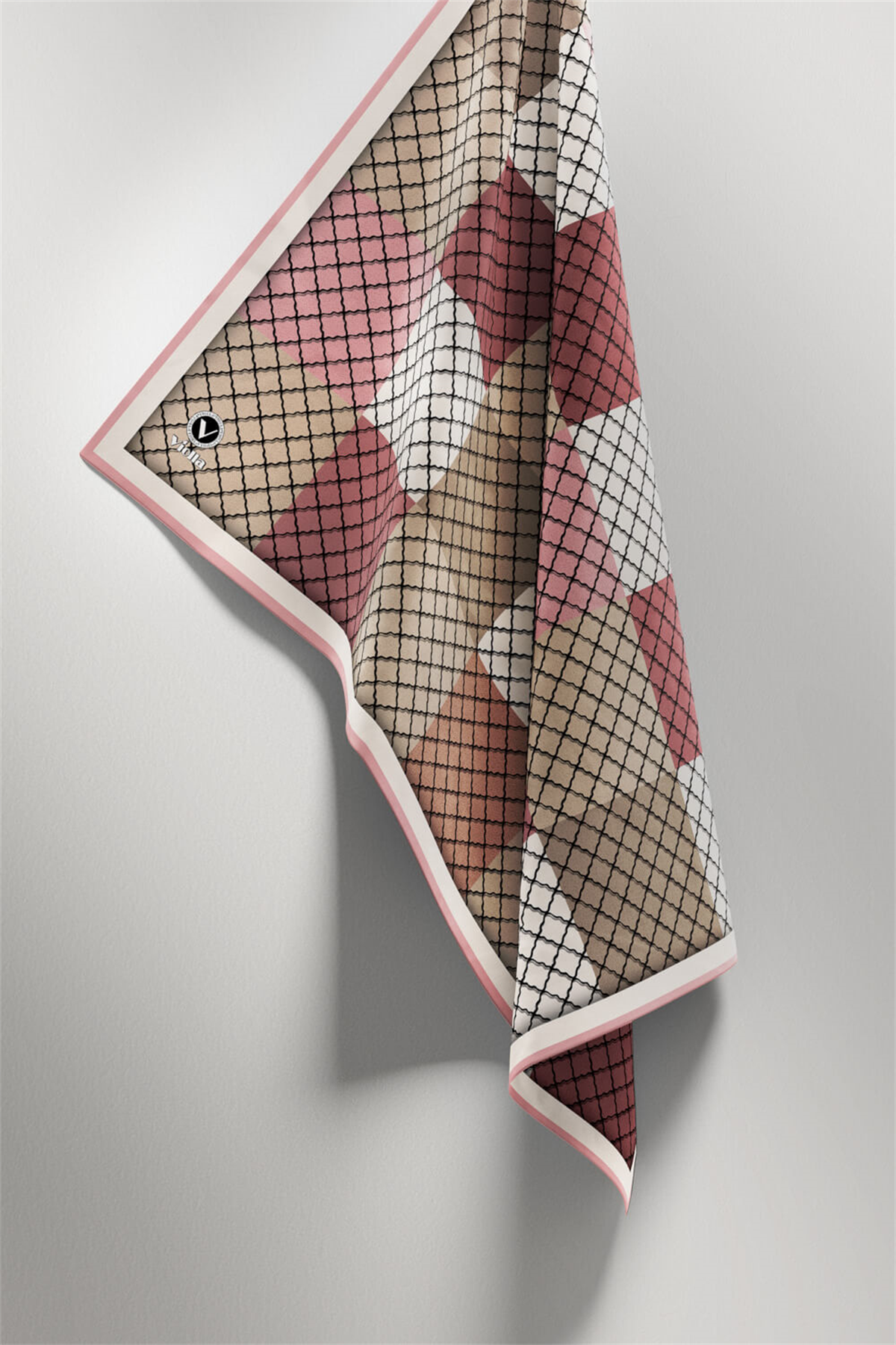 Twill Kare Desenli Pudra Renkli 90x90 Eşarp (İpek İçermez) Kenar Dikiş Şekli El Dikişli