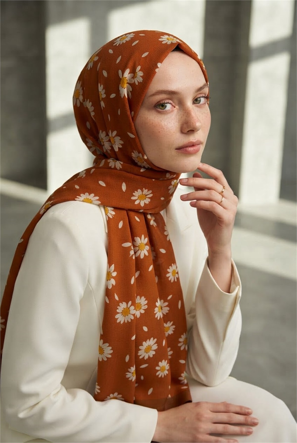 KREP PAPATYA DESENLİ TABA RENKLİ 75X195 KIRIŞMAZ ŞAL
