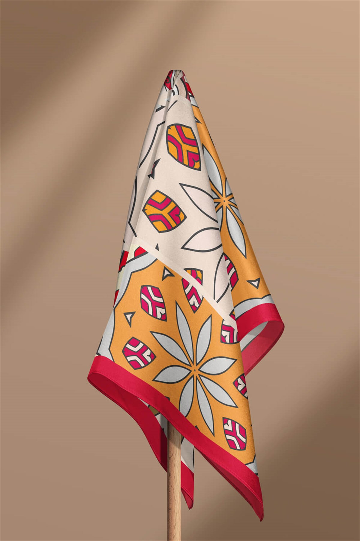 %100 İpek Etnik Desenli Kadın Bandana